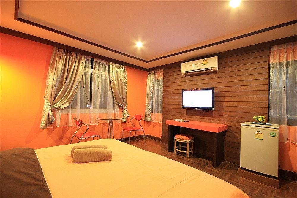 The Palm Delight Lodge Jomtien Beach Exterior foto