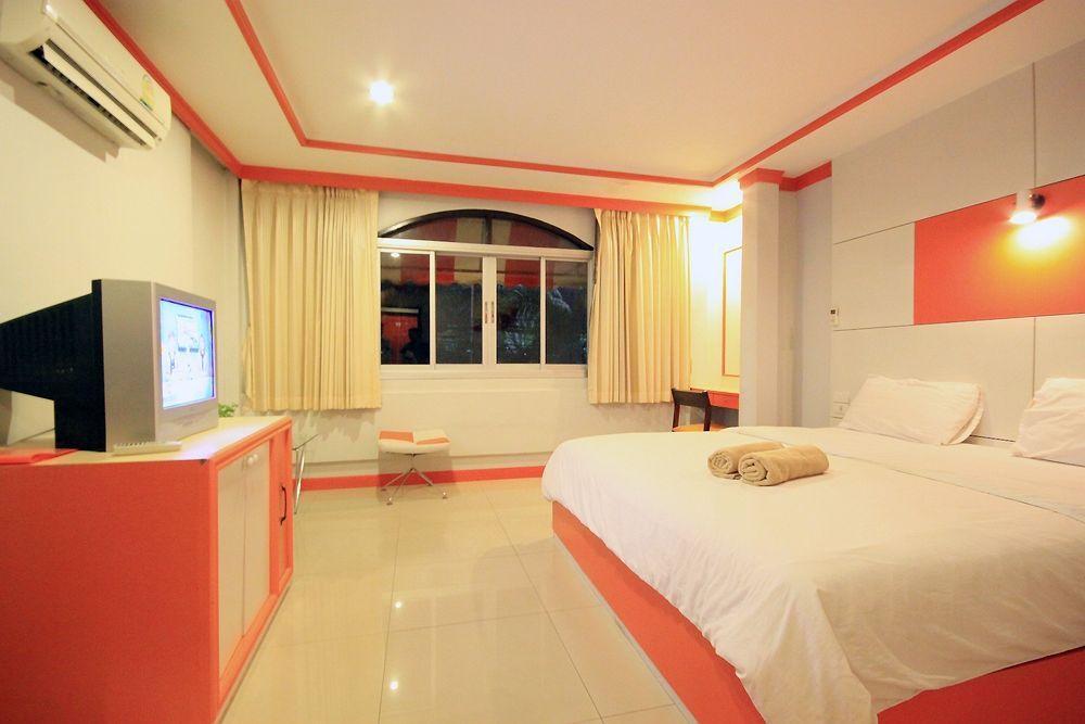 The Palm Delight Lodge Jomtien Beach Exterior foto