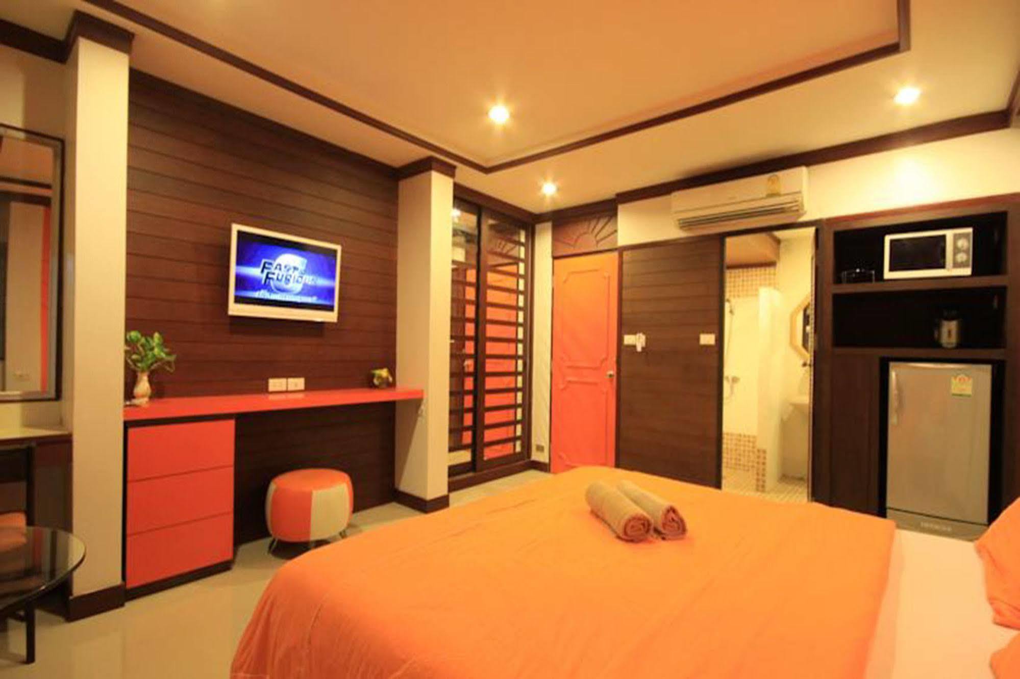 The Palm Delight Lodge Jomtien Beach Exterior foto