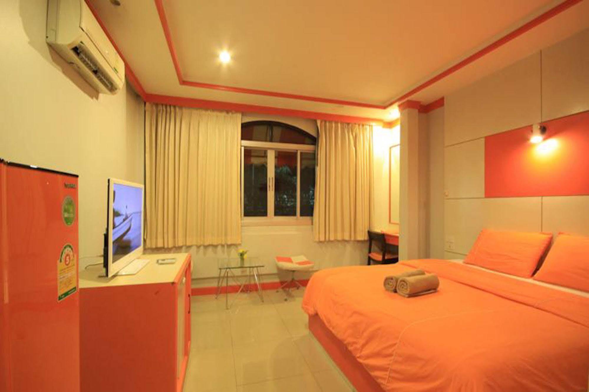 The Palm Delight Lodge Jomtien Beach Exterior foto