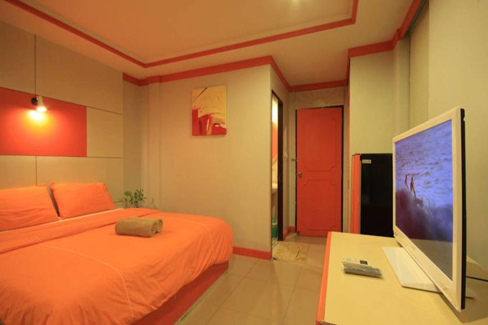 The Palm Delight Lodge Jomtien Beach Exterior foto
