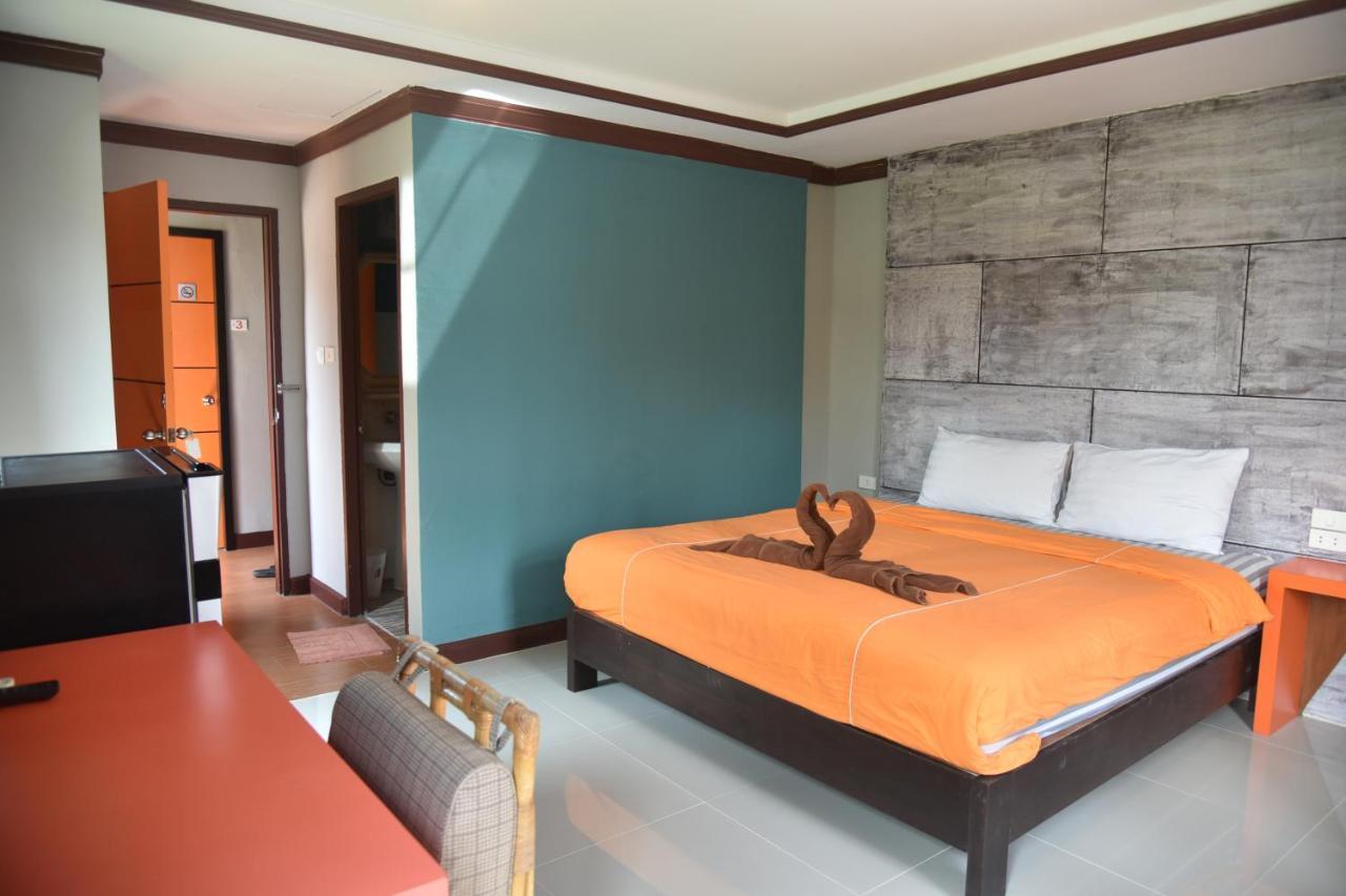 The Palm Delight Lodge Jomtien Beach Exterior foto