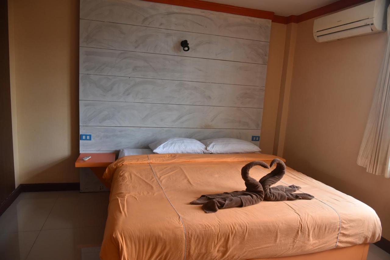 The Palm Delight Lodge Jomtien Beach Exterior foto